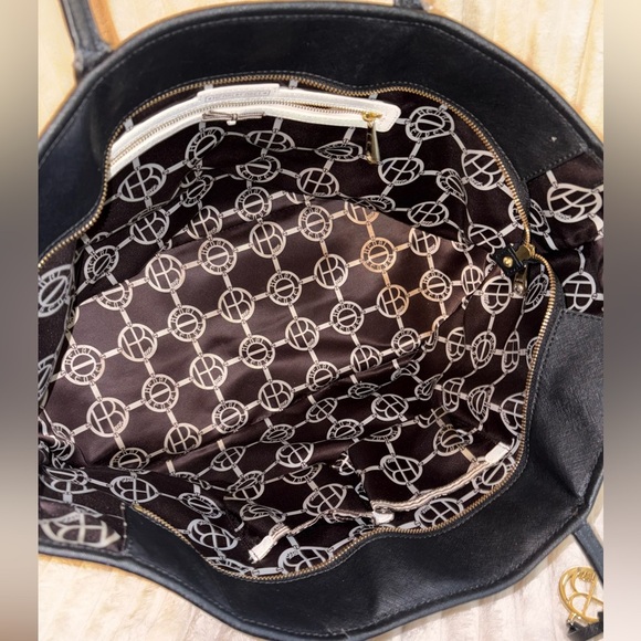 Henri Bendel Extra Large Black Tote with Gold Accents - Picture 6 of 6